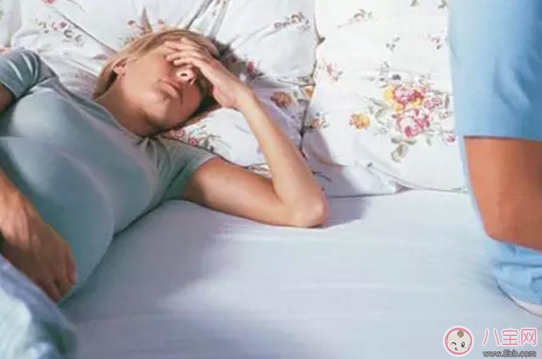 孕晚期孕婦胸悶氣短怎么緩解 孕婦胸悶氣短胎兒會(huì)缺氧嗎