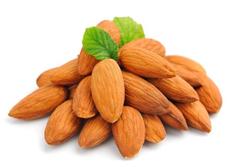 孕期吃杏仁好處多 吃杏仁要注意