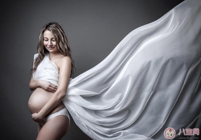 分娩征兆有哪些 分娩過程的介紹(分娩三個(gè)階段)