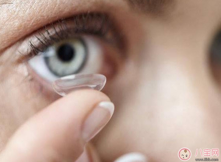 懷孕能帶隱形眼鏡嗎 懷孕帶隱形眼鏡對(duì)胎兒有影響嗎