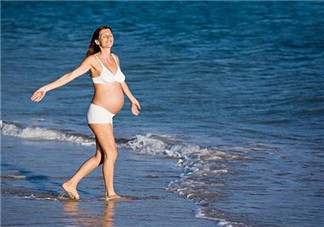 跳水奧運冠軍何姿懷孕 孕期可以游泳嗎