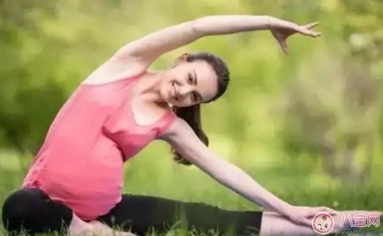 孕晚期注意事項(xiàng) 孕晚期注意哪些征兆(陰道少量水樣液體流出)