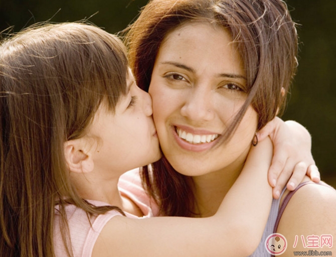 第一次當(dāng)媽媽是什么感覺(jué) 一千個(gè)媽媽有一千種感覺(jué)