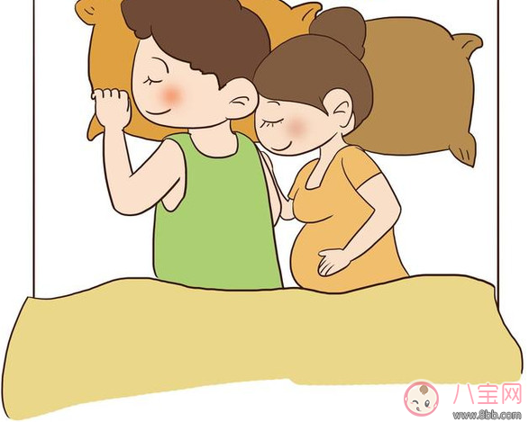 懷孕之后夫妻之間應(yīng)該怎么睡 懷孕夫妻睡姿推薦