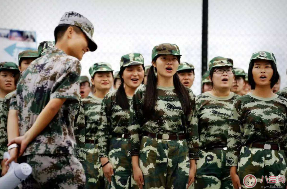 軍訓(xùn)怎么防曬曬不黑 大學(xué)生最佳防曬指南