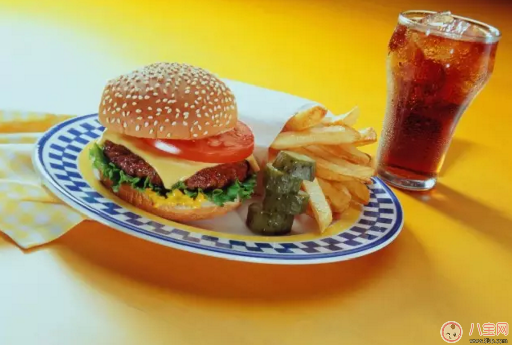 產(chǎn)后想靠網(wǎng)紅減脂可樂(lè)減肥靠譜嗎？網(wǎng)紅減脂可樂(lè)真能越喝越瘦？