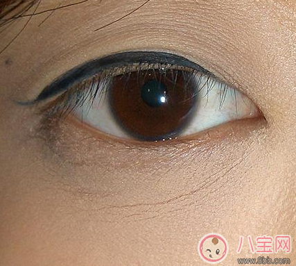 生完孩子變黃臉婆 產(chǎn)后臉部長細(xì)紋護(hù)理方法 生完孩子變黃臉婆 產(chǎn)后臉部長細(xì)紋護(hù)理方法