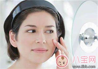 照顧寶貝太辛苦 寶媽如何預防消除眼袋 照顧寶貝太辛苦 寶媽如何預防消除眼袋