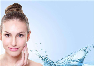 秋季坐月子皮膚如何護(hù)理  補(bǔ)水保濕收毛孔這樣做