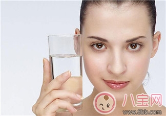 秋季肌膚保養(yǎng)及注意事項(xiàng)