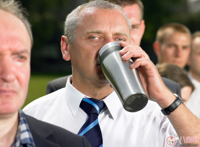 喝水其實大有講究了 隔夜的水究竟怎么喝 喝水其實大有講究了 隔夜的水究竟怎么喝