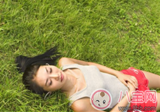 孕后減肥沒毅力 跟世界第一超模學(xué)習(xí)找對(duì)方法很關(guān)鍵