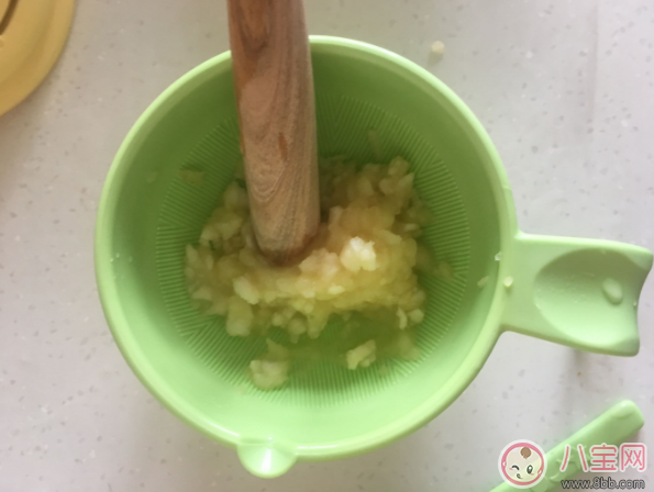 寶寶輔食研磨器哪種好 輔食研磨器使用推薦