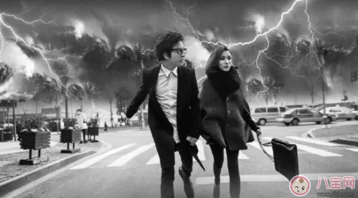 李雨桐和張大奕灣灣邢曉瑤什么關(guān)系 李雨桐薛之謙事件疑點(diǎn)漏洞真相