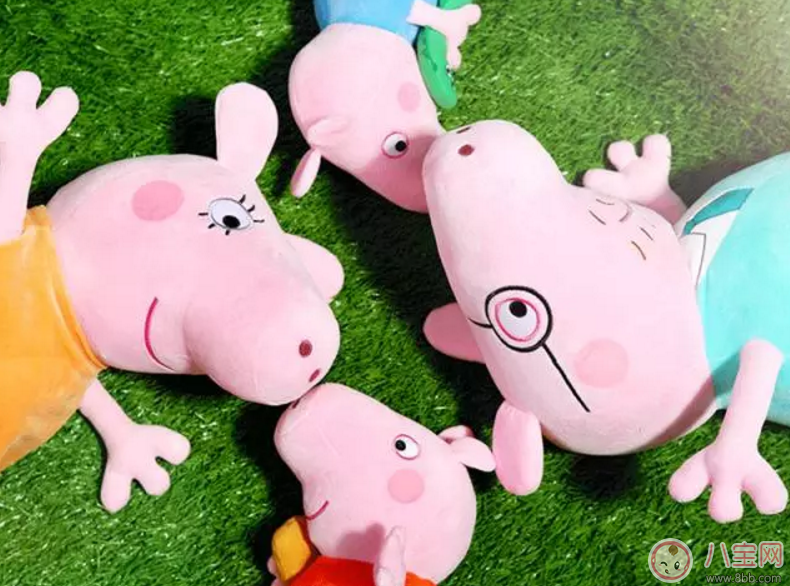 緩解寶寶入園焦慮 小豬佩奇玩偶安撫寶寶作用大