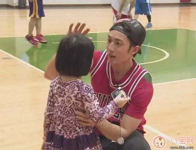 吳尊有孩子成了好爸爸，周渝民有孩子學(xué)會(huì)了顧家