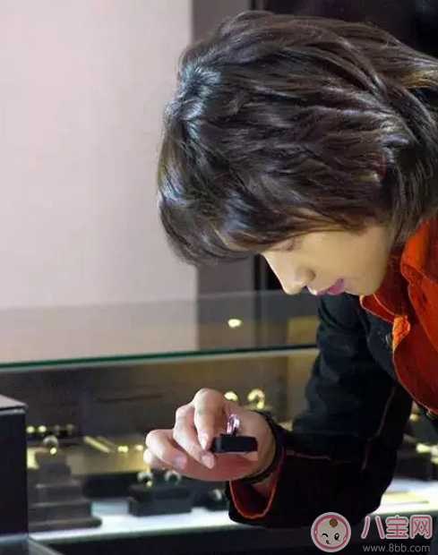 Rain十月就要當爸爸啦！Rain將變身成“女兒奴”？