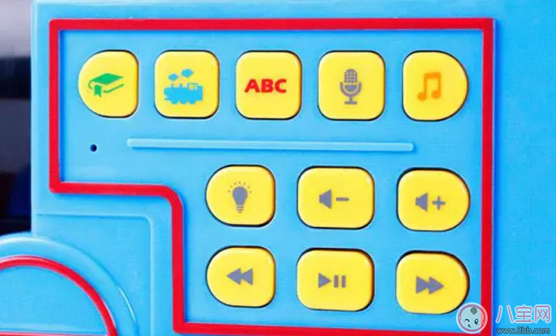 微信語(yǔ)音互陪伴孩子不孤單 動(dòng)托馬斯故事機(jī)測(cè)評(píng)