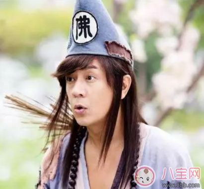 陳浩民帶全家開趴孩子穿巨型拖鞋 如何給寶寶選鞋子