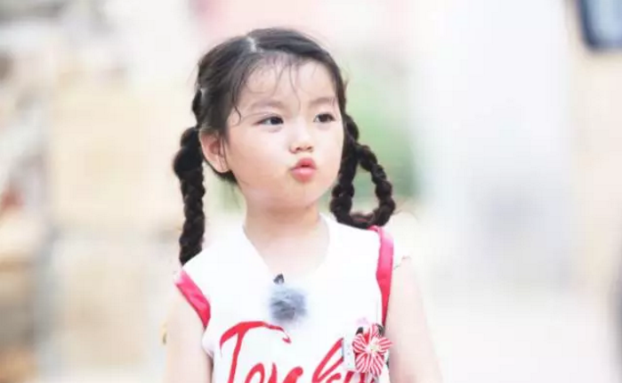 《小手牽小狗》羅志祥帶了幾位萌娃？阿拉蕾的表現(xiàn)怎么樣