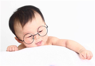 孩子不和父母姓可以嗎 父母姓氏結(jié)合自創(chuàng)姓氏可以嗎