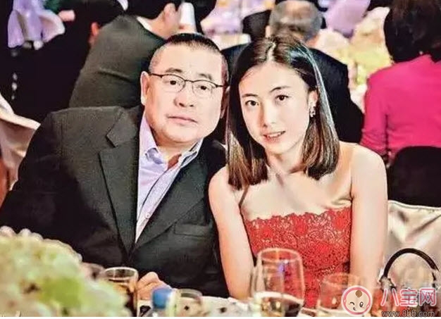 甘比承認懷第三胎 劉鑾雄66歲再當爸爸(男性生育能力持續(xù)到多大年齡)