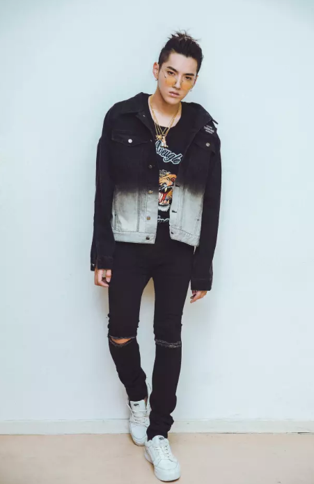 吳亦凡菠蘿頭高清圖 菠蘿頭雷人嗎？