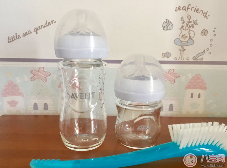 新安怡玻璃奶瓶和comotomo硅膠奶瓶哪種好 新安怡可么多么奶瓶對比