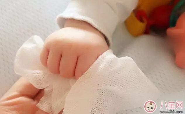 寶寶一臟就用濕巾 寶寶濕巾并沒有你想的那么好