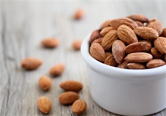 孩子秋季吃堅(jiān)果 聰明健康有營(yíng)養(yǎng)