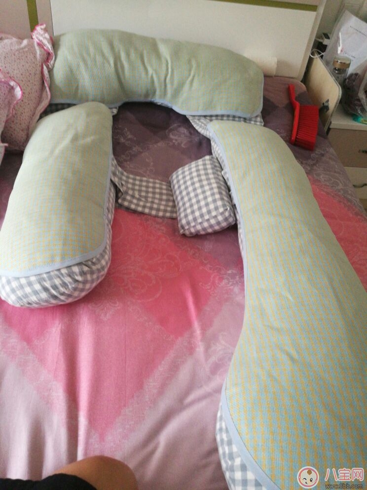 懷孕肚子太大總是睡不好 孕婦護(hù)腰枕頭測評(píng)