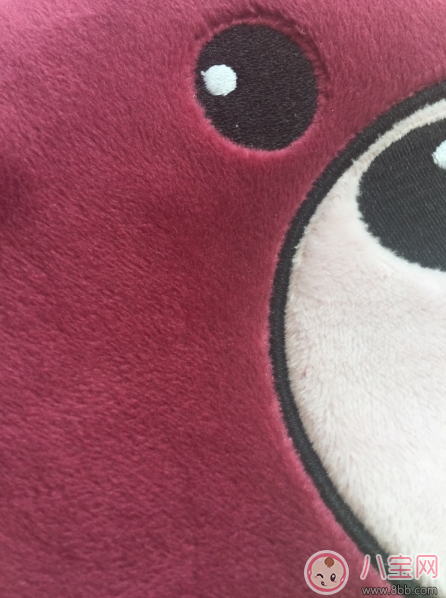 上學(xué)小書包用哪款好 uek幼兒園寶寶書包測(cè)評(píng)