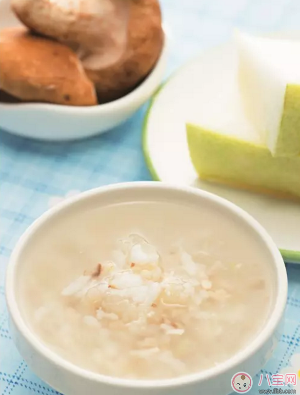 1歲寶寶食譜 該給TA吃點特別的食物了