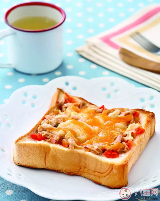 1歲寶寶食譜 該給TA吃點特別的食物了