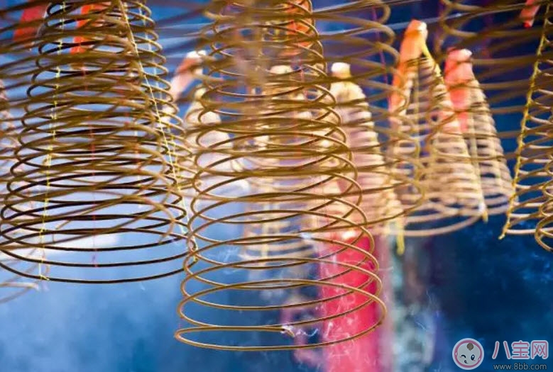 孕婦能去寺廟拜佛燒香嗎 孕婦拜佛燒香要注意什么