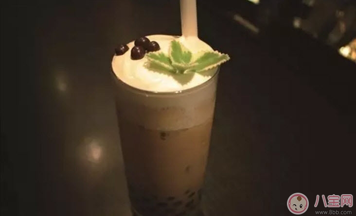 孕婦可以喝奶蓋綠茶嗎 貢茶的奶蓋茶孕婦能喝嗎