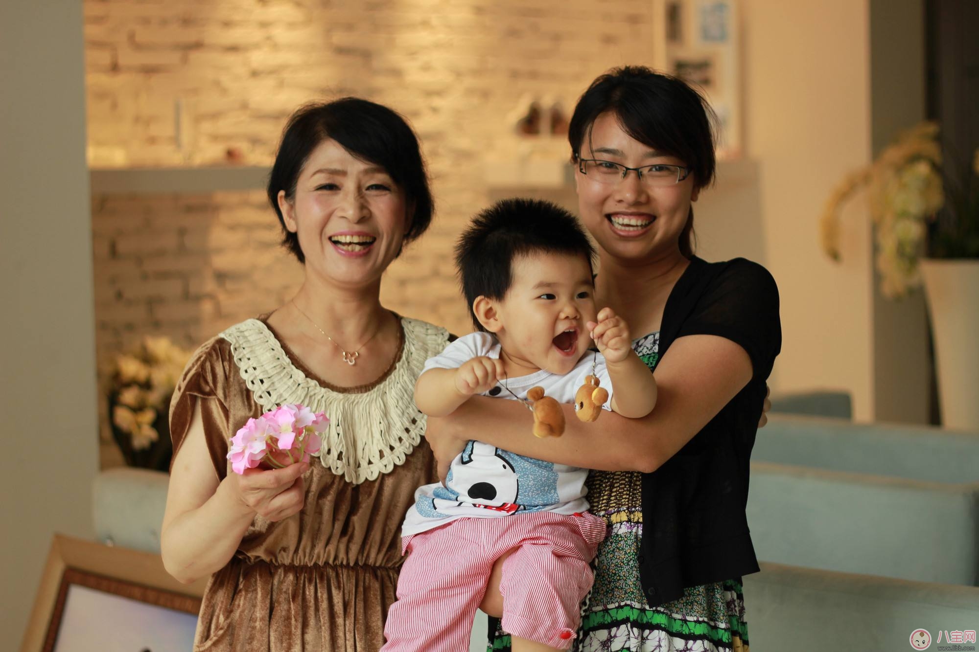 如何搞定婆媳問(wèn)題 贏得婆婆歡心