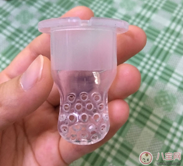 小白熊咬咬樂怎么樣 小白熊食物輔食訓練器好不好