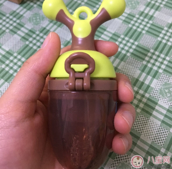 小白熊咬咬樂怎么樣 小白熊食物輔食訓練器好不好