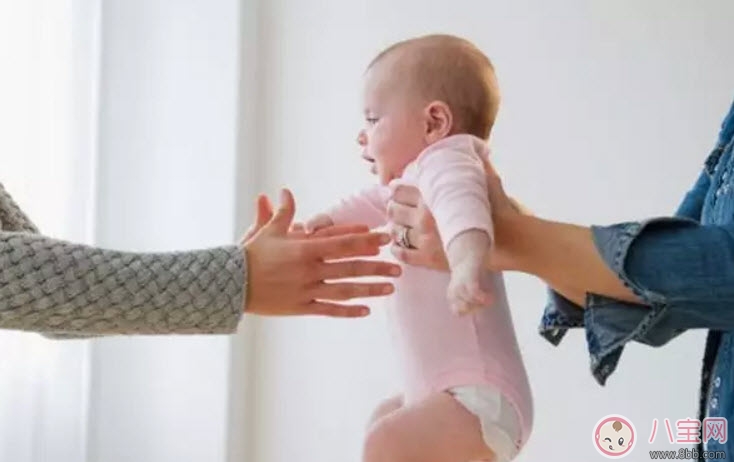 寶寶大腦發(fā)育需要幾種營養(yǎng) 影響寶寶腦部發(fā)育的六大飲食習慣有哪些 寶寶大腦發(fā)育需要幾種營養(yǎng) 影響寶寶腦部發(fā)育的六大飲食習慣有哪些