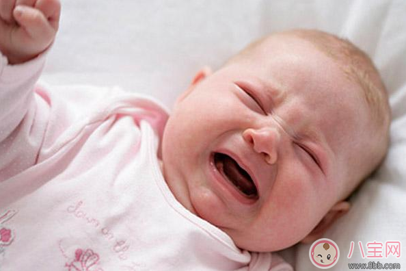 樟腦丸孕婦聞后致流產(chǎn) 家中秋季防霉、防蛀指南