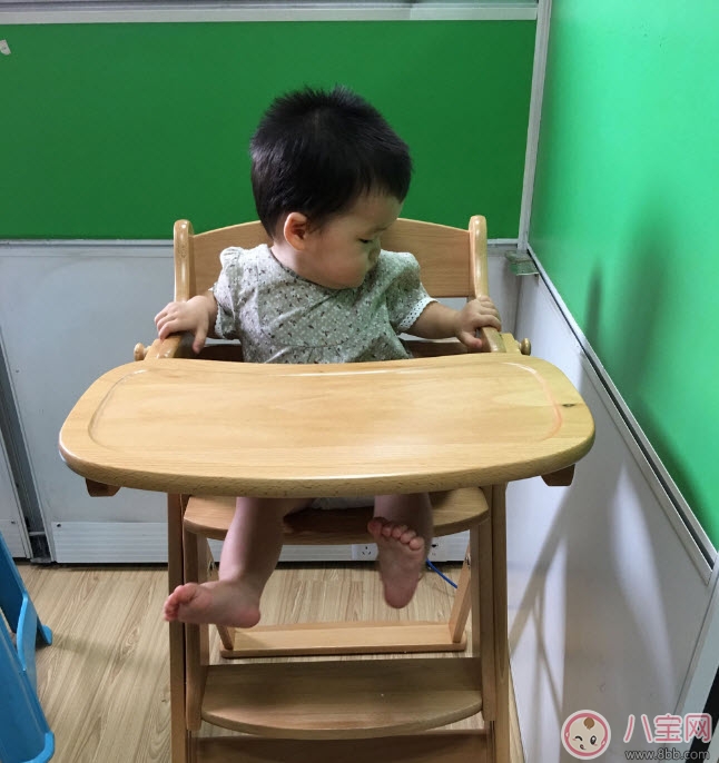 兒童餐椅什么樣的好 實木兒童餐椅測評