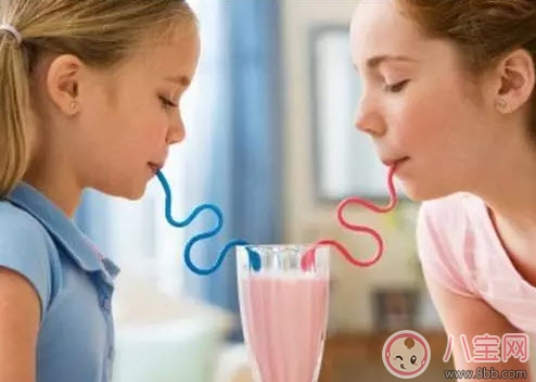 寶寶吃冰淇淋的壞處，孩子怎么吃冷飲才健康