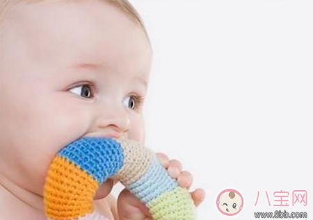 伊能靜購(gòu)買(mǎi)進(jìn)口牙膠發(fā)霉  寶寶牙膠如何購(gòu)買(mǎi)