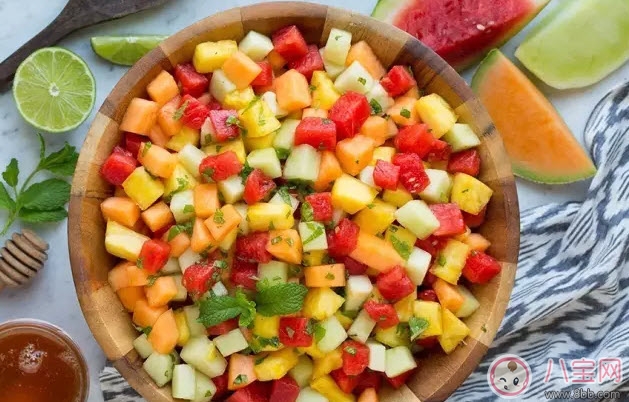 西瓜有哪些吃法西瓜怎么吃 西瓜的花樣吃法大全 西瓜有哪些吃法西瓜怎么吃 西瓜的花樣吃法大全