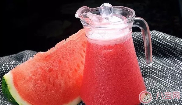 寶寶什么時候可以吃西瓜 夏天寶寶吃西瓜注意事項(xiàng)