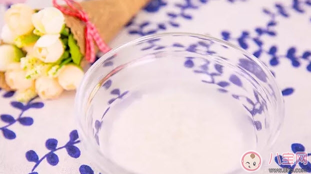 寶寶不愛吃青菜怎么辦 寶寶青菜粥的做法(吃一口愛上青菜)