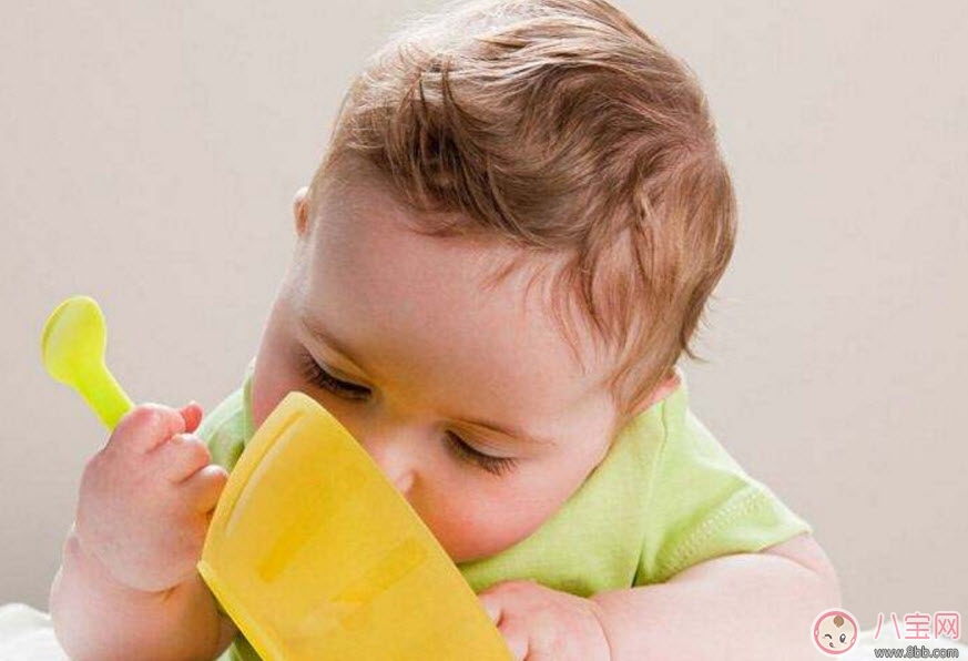 為什么要選專門的兒童餐具，給寶寶挑選餐具時(shí)要注意什么