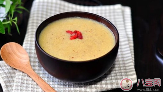 原來寶寶5個月大吃輔食有這樣的效果