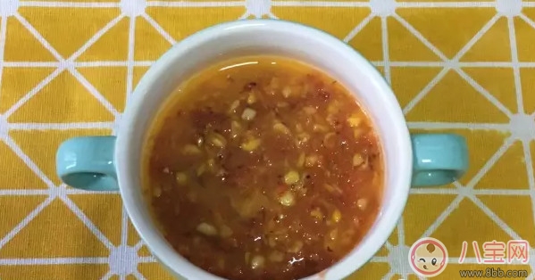 寶寶黃金營(yíng)養(yǎng)早餐 玉米胡蘿卜雞蛋餅